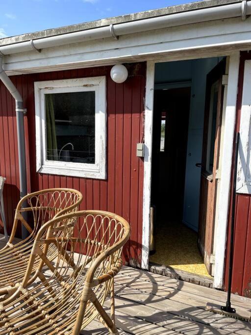 Fjordhytten. Rebuild Train Wagon From 1937. Apartment Odense Exterior photo