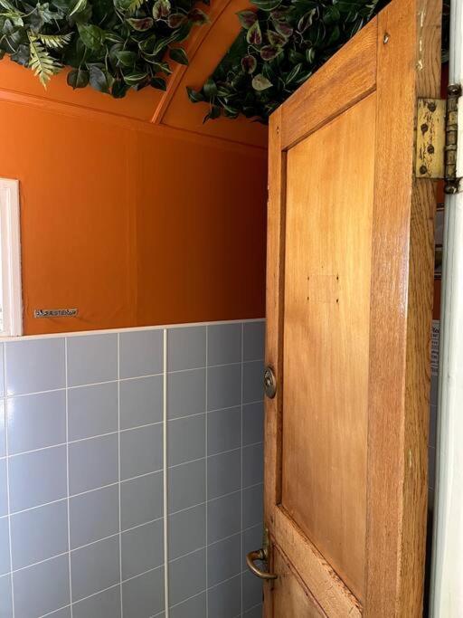 Fjordhytten. Rebuild Train Wagon From 1937. Apartment Odense Exterior photo